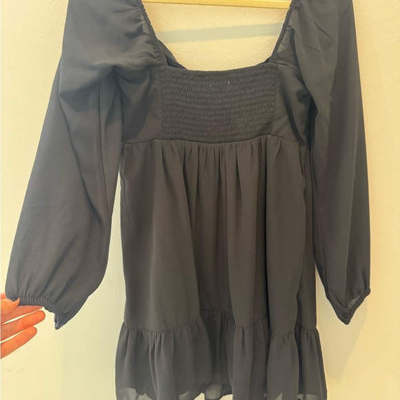 Dress - Picture 5 of 7